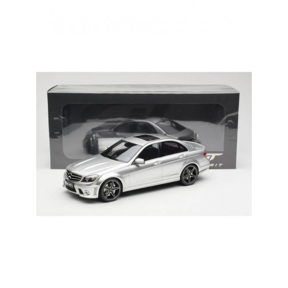 Mercedes-Benz C63 AMG 2007 – Silver | 1/18 | GT Spirit Mercedes-Benz C63 AMG 2007 – Silver | 1/18 | GT Spirit