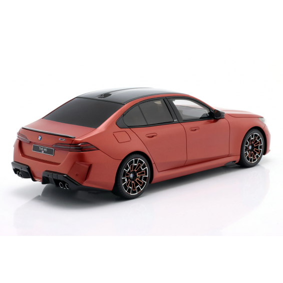 BMW 5 Serisi M5 (G90) 2025 | 1/18 | GT Spirit