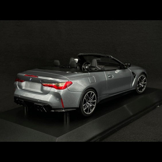 BMW M4 Cabriolet 2021 – Metallic Grey | 1/18 | Minichamps
