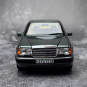 Norev 1:18 Meerceders-Benz W124 230 E Gece Yeşili Norev 1:18 Meerceders-Benz W124 230 E Gece Yeşili