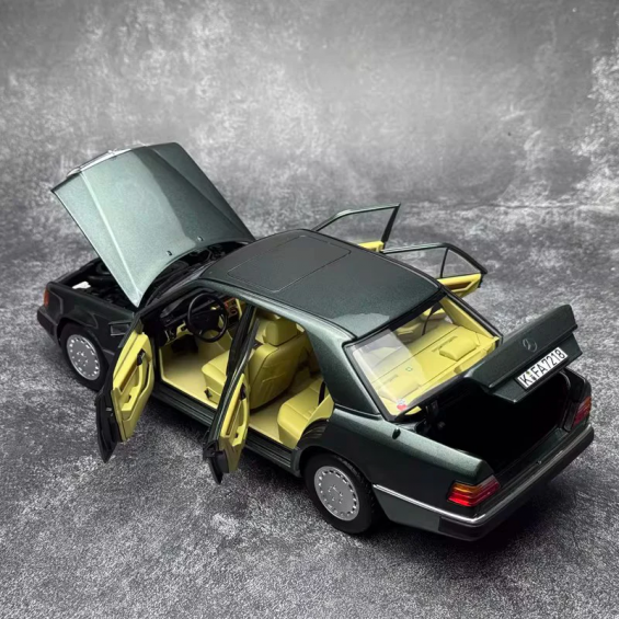 Norev 1:18 Meerceders-Benz W124 230 E Gece Yeşili Norev 1:18 Meerceders-Benz W124 230 E Gece Yeşili