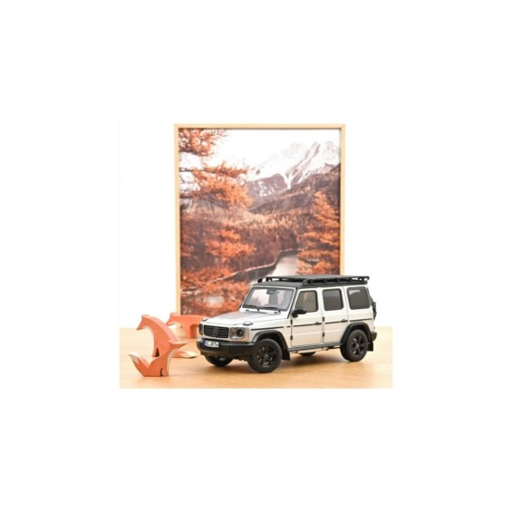 Mercedes-Benz G Class (W463) – Iridium Silver – 2024 | 1/18 | Norev