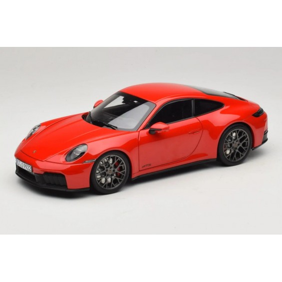 Porsche 911 Carrera 4 GTS 2025 | 1/18 | Norev