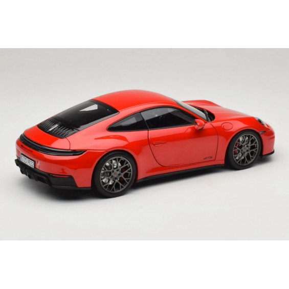 Porsche 911 Carrera 4 GTS 2025 | 1/18 | Norev