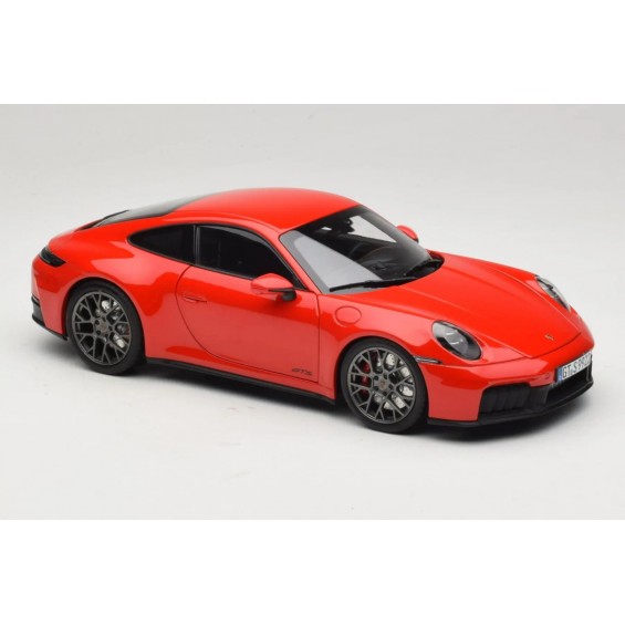 Porsche 911 Carrera 4 GTS 2025 | 1/18 | Norev