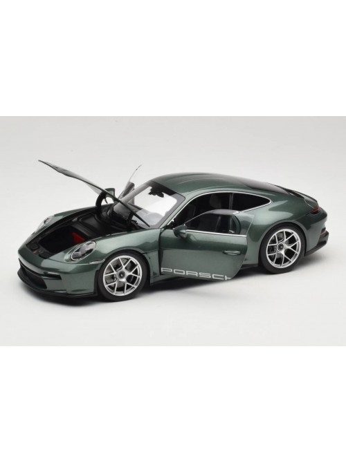 Porsche 911 S/T 2023 – Malakit Yeşili Metalik | 1/18 | Norev