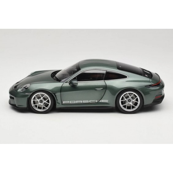 Porsche 911 S/T 2023 – Malakit Yeşili Metalik | 1/18 | Norev