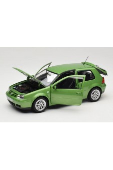 Volkswagen Golf GTI 1998 – Kozmik Yeşil Metalik | 1/18 | Norev