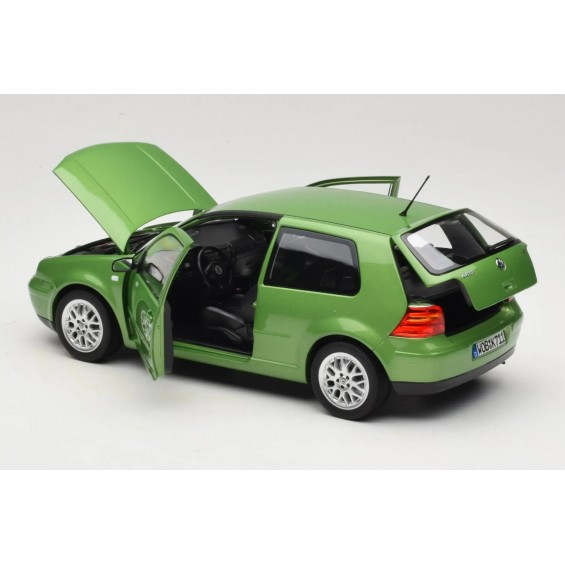 Volkswagen Golf GTI 1998 – Kozmik Yeşil Metalik | 1/18 | Norev