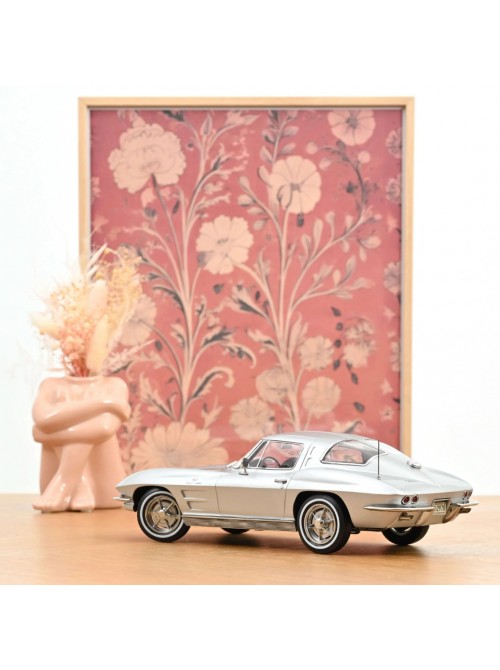 Chevrolet Corvette Sting Ray 1963 Argent Sebring 1/18