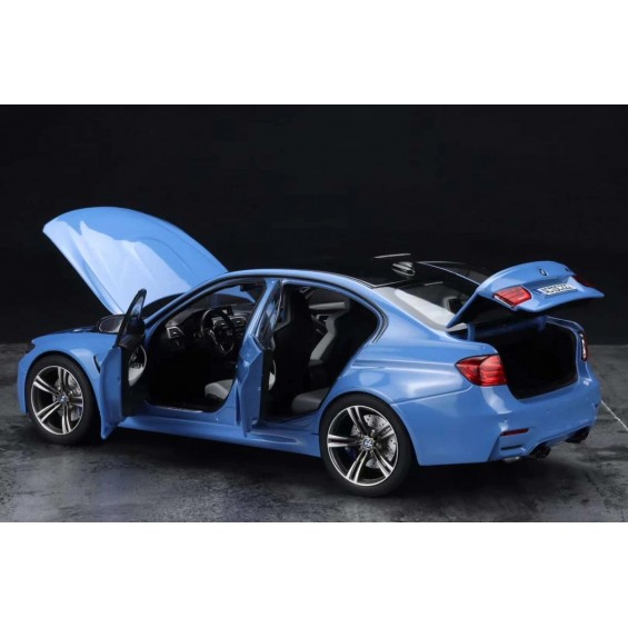 BMW M3 F80 2015–2019 – Yas Marina Blue | 1/18 | Norev