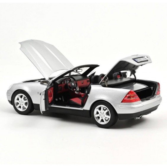 1:18 Norev 1996 Mercedes Benz SLK 350 Brillant Silver