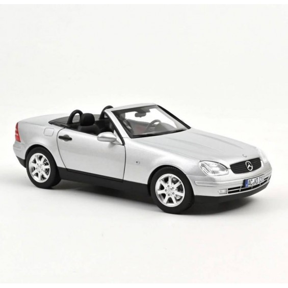 1:18 Norev 1996 Mercedes Benz SLK 350 Brillant Silver 1:18 Norev 1996 Mercedes Benz SLK 350 Brillant Silver