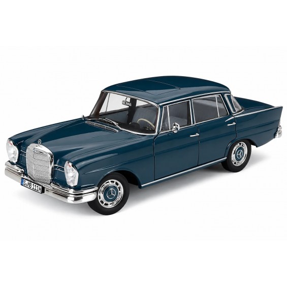 Mercedes-Benz 220S (W111) 1956 – Blue | 1/18 | Norev Dealer Edition