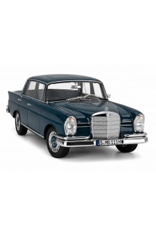 Mercedes-Benz 220S (W111) 1956 – Blue | 1/18 | Norev Dealer Edition