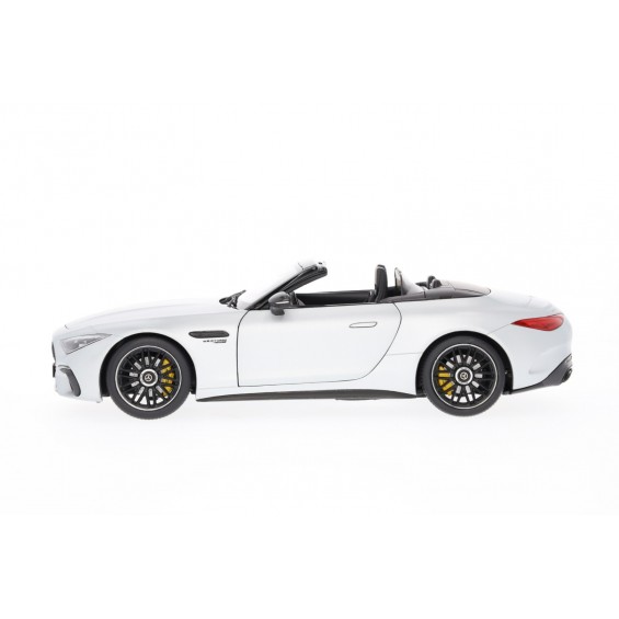 Mercedes-Benz AMG SL 63 2024 | 1/18 | iScale Mercedes-Benz AMG SL 63 2024 | 1/18 | iScale