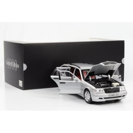 Mercedes-Benz C200 T-Modell (W202) 1997 | 1/18 | Norev