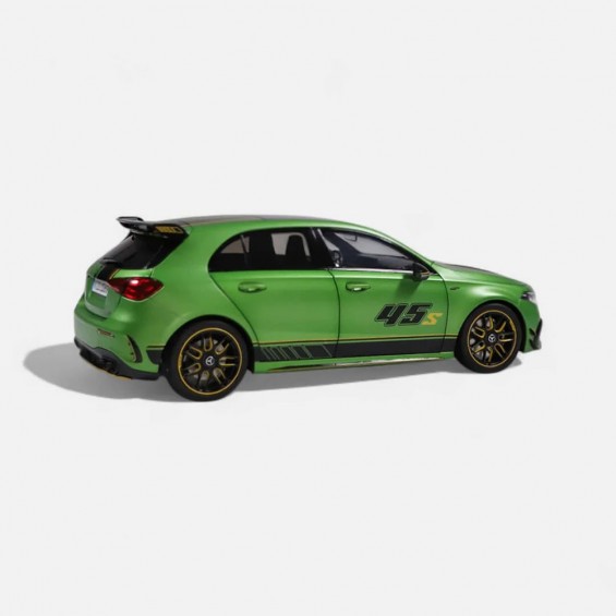 Mercedes-AMG A 45 S 4MATIC+ – Special Edition Yeşil | 1/18 | NZG Mercedes-AMG A 45 S 4MATIC+ – Special Edition Yeşil | 1/18 | NZG