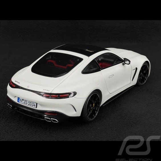 Mercedes-AMG GT 63 4MATIC – Opalite White Magno | 1/18 | NZG