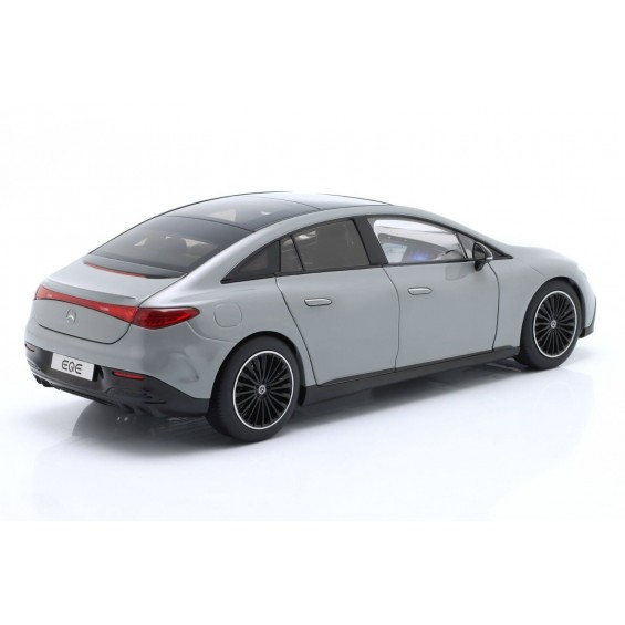 Mercedes-Benz EQE (V295) AMG Line 2023 – Alpine Gray | 1/18 | NZG Mercedes-Benz EQE (V295) AMG Line 2023 – Alpine Gray | 1/18 | NZG
