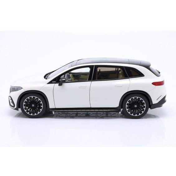 Mercedes-Benz EQS SUV (X296) Mercedes-EQ 2022 | 1/18 | NZG Mercedes-Benz EQS SUV (X296) Mercedes-EQ 2022 | 1/18 | NZG