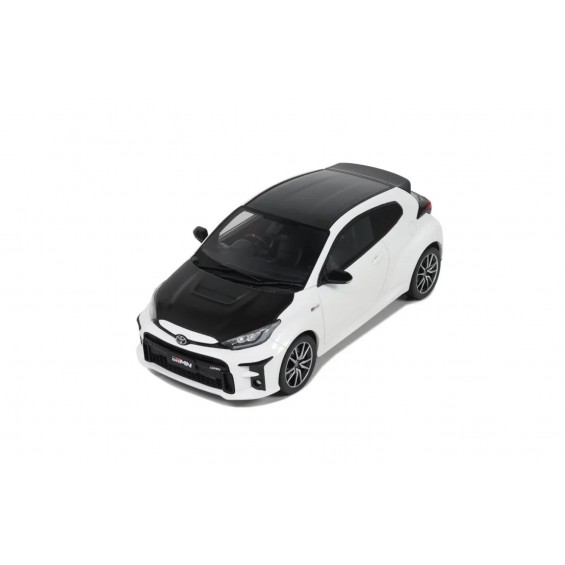 Toyota GRMN Yaris Rally Package 2022 – Emotional Red II Metallic (3U5) | 1/18 | Otto Mobile