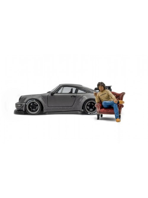 Porsche 964 RWB 2024 – Akira Nakai Figürü ile Birlikte | 1/18 | Solido