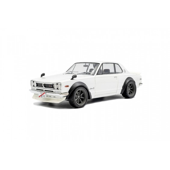 Nissan Skyline (C10) Hakosuka – Solido Works – Pearl White – 1970 | 1/18 | Solido