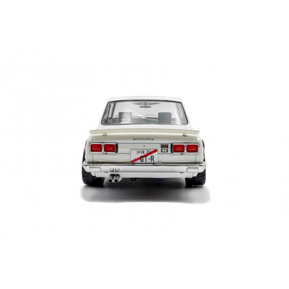 Nissan Skyline (C10) Hakosuka – Solido Works – Pearl White – 1970 | 1/18 | Solido