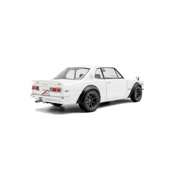 Nissan Skyline (C10) Hakosuka – Solido Works – Pearl White – 1970 | 1/18 | Solido