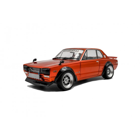 Nissan Skyline (C10) Hakosuka – Orange Metallic – 1970 | 1/18 | Solido Nissan Skyline (C10) Hakosuka – Orange Metallic – 1970 | 1/18 | Solido