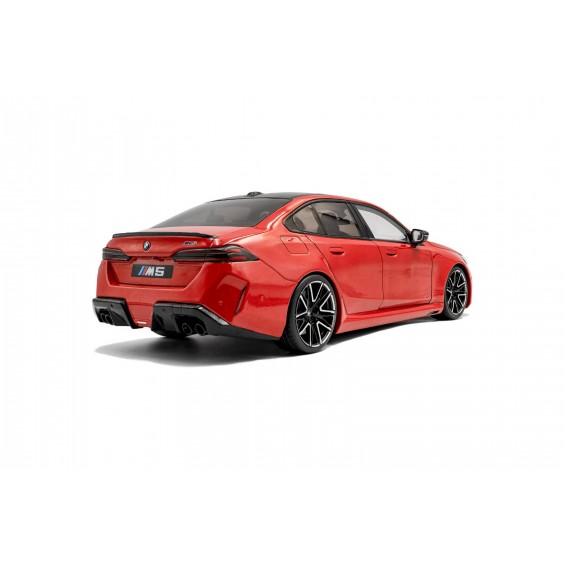 BMW M5 G90– Fire Red – 2025 | 1/18 | Solido