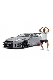 Nissan GT-R R35 LBWK – Wataru Kato-San Figürü ile Birlikte | 1/18 | Solido