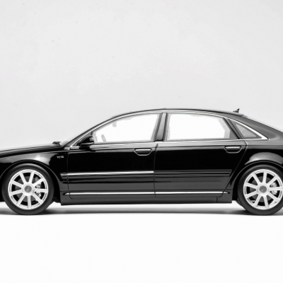 Audi A8L W12 2008 – Black | 1/18 | Motorhelix