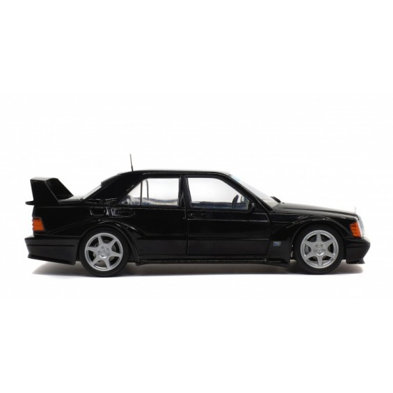 Mercedes 190 Evo II – Black – 1990 | 1/18 | Solido
